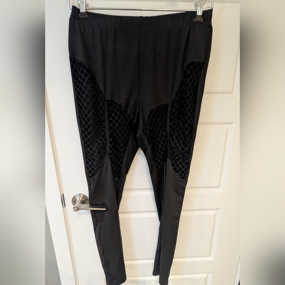 Legging - Picture 3 of 12